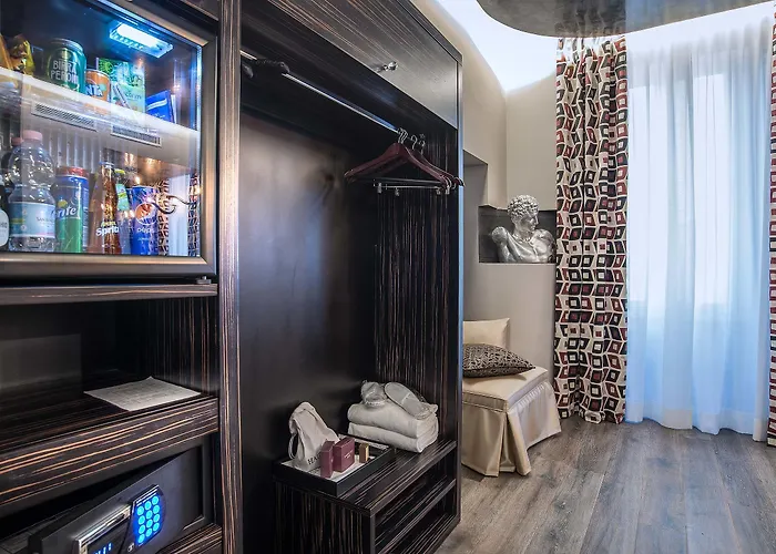 Colonna Suite Del Corso 4*