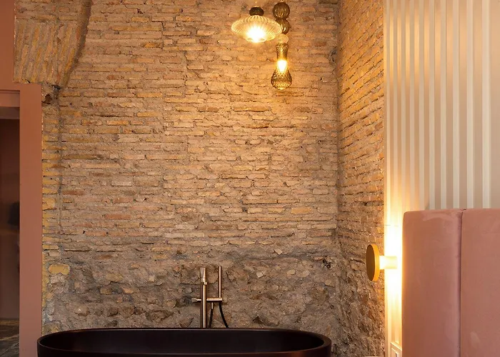 Colonna Del Corso Affittacamere 4*